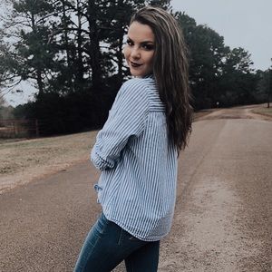 Meet your Posher, Rebecca